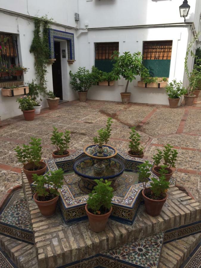 El Patio De La Aljama Apartment Cordoba Exterior photo